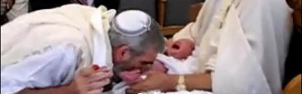 Jewish rabbi performs Metzitzah B'peh, or Sucking Baby Penises
